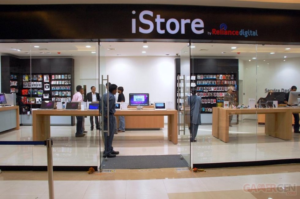 apple-store-istore-inde-reliance-digital