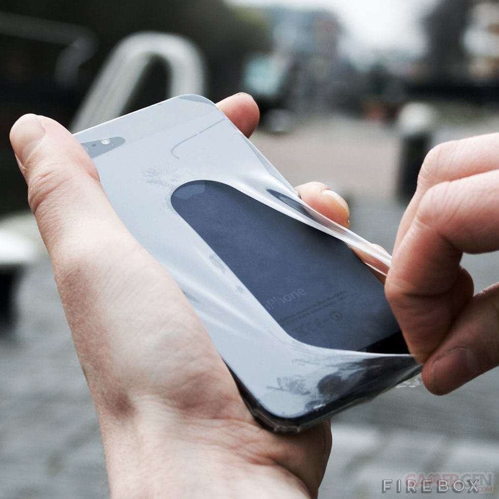 firebox-condom-preservatif-smartphone- (5)