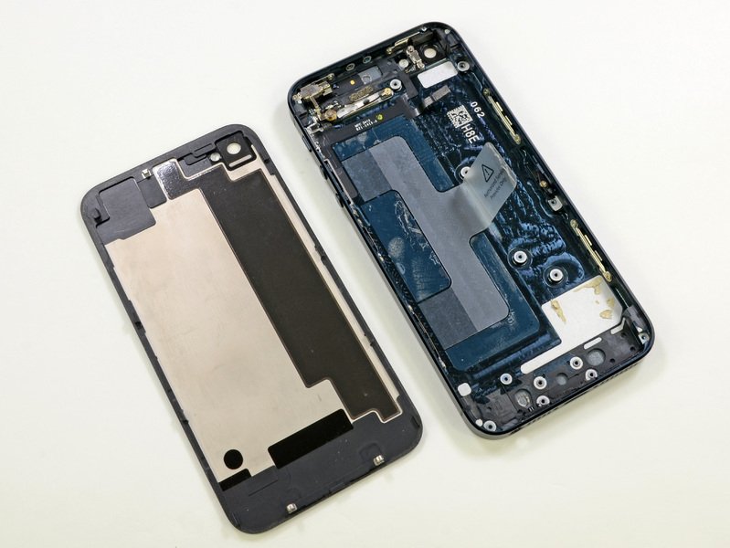 iphone-5-demontage-tear-down-ifixit-etape-23.
