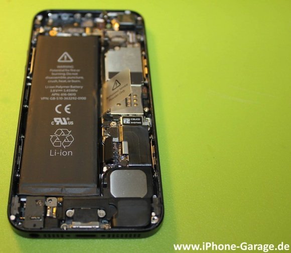 iPhone-5-teardown-iPhone-Garage-001