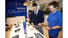 samsung-experience-store-boutique-physique-clone-apple-store-sydney-5